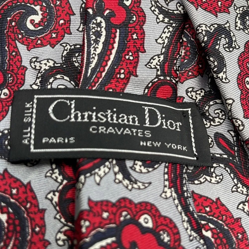 Wonderful. Vintage Grey & Red  Christian Dior silk tie